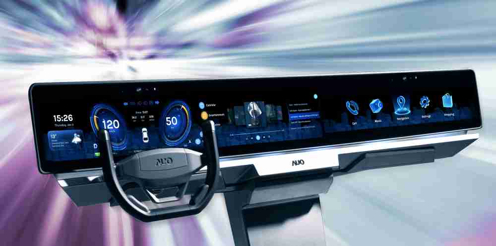 NG大舞台开拓前瞻显示技术创新应用，，，，结合优异整合设计能力，，，，开发智能车载FIDM Plus一体化显示方案，，，，让驾驶操作与车内娱乐体验再进化